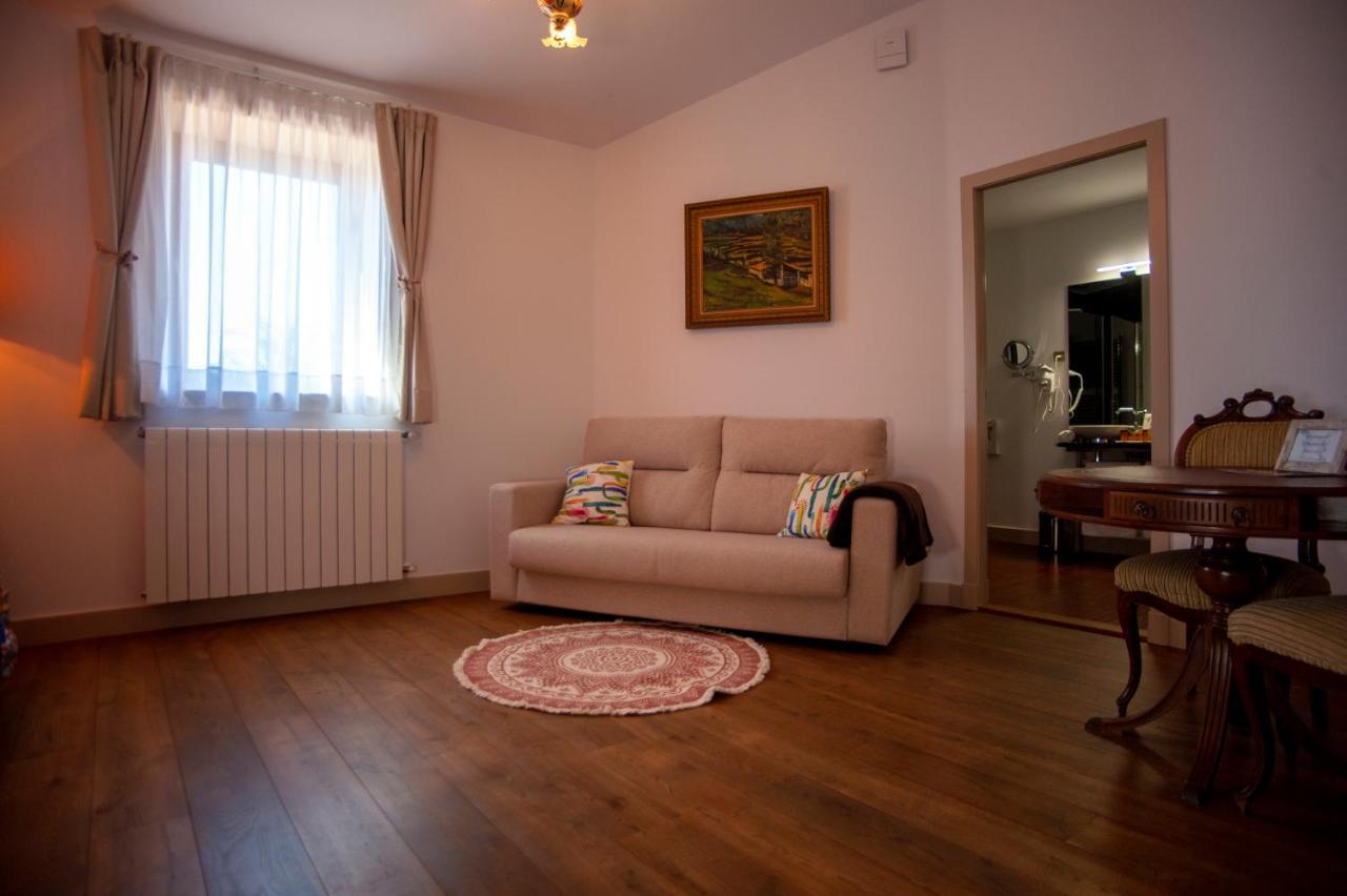 Hotel Aires De L'Emporda Vilacolum Ngoại thất bức ảnh